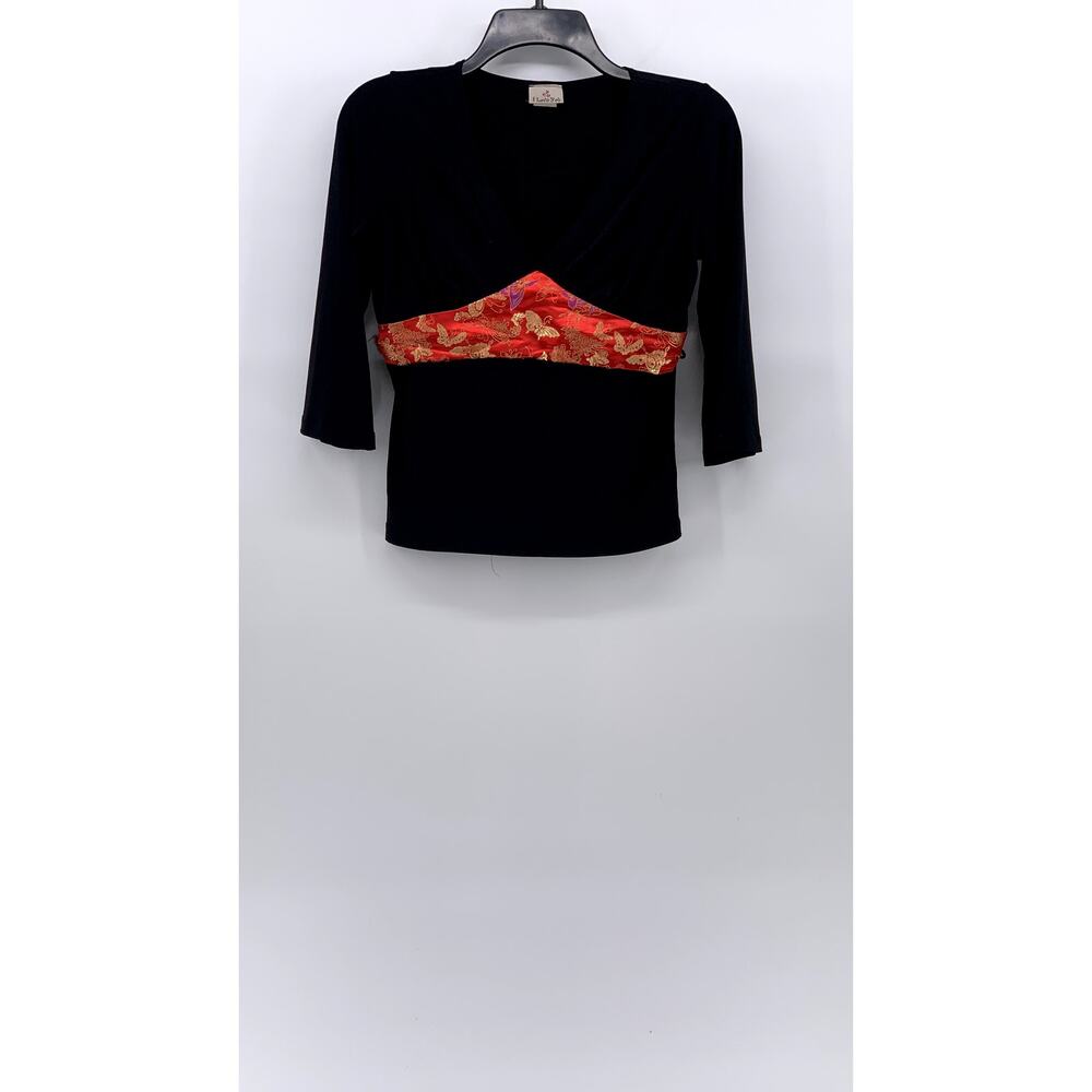 I LOVE YOU Women's Vintage Black-Red Printed Waistband V-Neck Cropped Top SZ M
